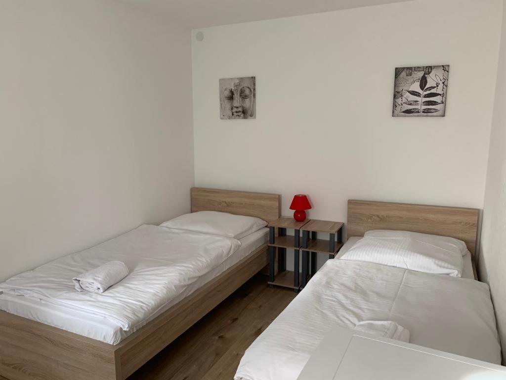 Ab Apartment Objekt 122 Ebersbach an der Fils Extérieur photo
